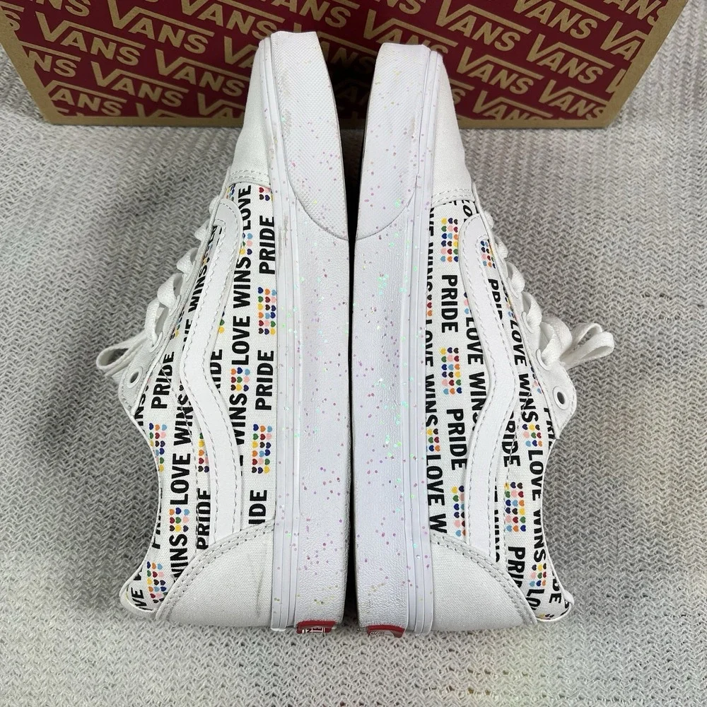 Vans Old Skool Pride Love Wins Womens 8 Rainbow Heart White Casual Shoes Sparkly